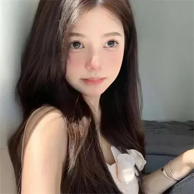 阿黛服装